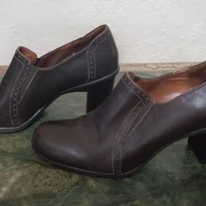 naturalizer brown leather shoes